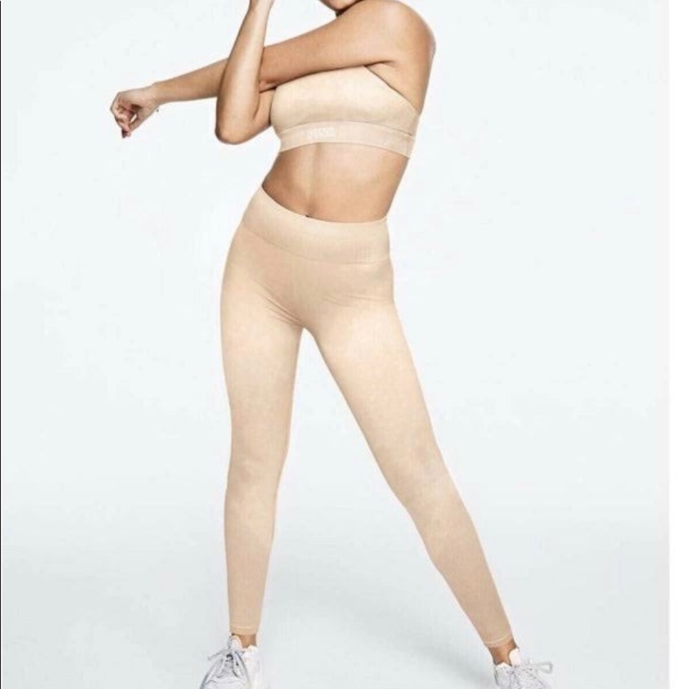 VS Pink Seamless Leggings
